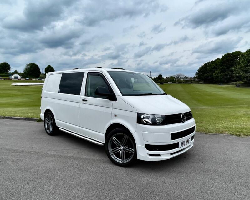 VOLKSWAGEN TRANSPORTER